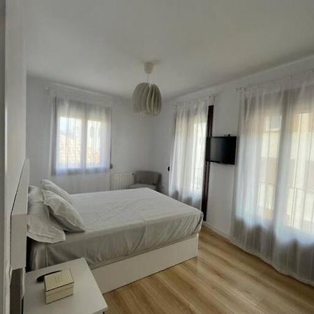 Apartamento Las Vistas เตรูเอล ภายนอก รูปภาพ
